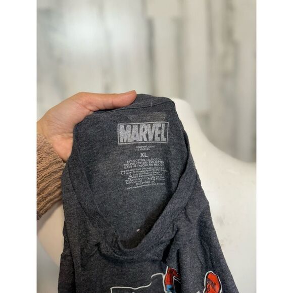 Gray tshirt - Picture 2 of 5